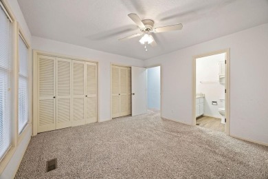This charming and updated 2-bedroom, 2-bath townhome on Lake on Bella Vista Country Club - Berksdale in Arkansas - for sale on GolfHomes.com, golf home, golf lot
