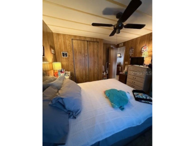 This well-maintained 1104sqft 3-bedroom 2-bath home is in on Brookridge Country Club in Florida - for sale on GolfHomes.com, golf home, golf lot