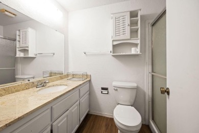 This charming and updated 2-bedroom, 2-bath townhome on Lake on Bella Vista Country Club - Berksdale in Arkansas - for sale on GolfHomes.com, golf home, golf lot