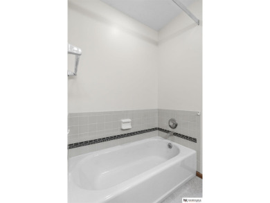 Linda Moy, M: , lindamoy,   - Entertain, play, and relax in this on Eagle Run Golf Complex in Nebraska - for sale on GolfHomes.com, golf home, golf lot