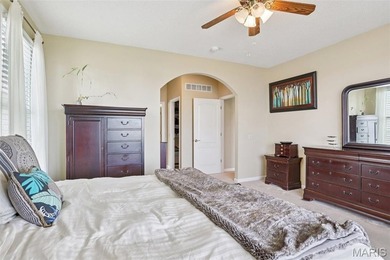 Welcome to carefree living in the highly sought-after Heritage on Hawkridge Golf Course in Missouri - for sale on GolfHomes.com, golf home, golf lot