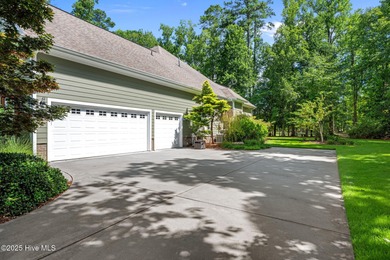 Located in a park-style neighbourhood, this cul-de-sac home has on Carolina Colours Golf Club in North Carolina - for sale on GolfHomes.com, golf home, golf lot