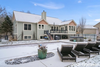 Welcome home to family living and entertaining at its best in on Thousand Oaks Golf Club in Michigan - for sale on GolfHomes.com, golf home, golf lot