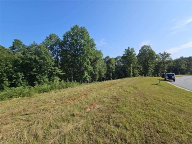 Welcome to 237 Southern Trace, a beautiful homesite nestled in on Currahee Golf Club in Georgia - for sale on GolfHomes.com, golf home, golf lot