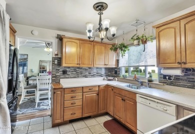 Welcome to 467A Chelsea Ct a beautiful move in ready condo on Leisure Village West Assoc. in New Jersey - for sale on GolfHomes.com, golf home, golf lot