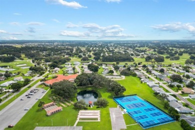 Under contract-accepting backup offers. Spruce Creek South, 55+ on The Links of Spruce Creek in Florida - for sale on GolfHomes.com, golf home, golf lot