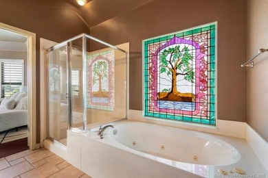 Golf Course Living in Broken Arrow Schools!
This stunning on Battle Creek Golf Course in Oklahoma - for sale on GolfHomes.com, golf home, golf lot