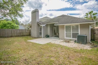 Great opportunity to own in desirable Eagle Harbor Community! on Eagle Harbor Golf Club in Florida - for sale on GolfHomes.com, golf home, golf lot