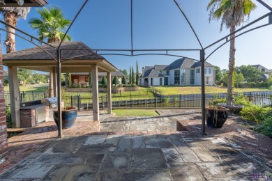 This 4BR/3.5BA home is located in beautiful Santa Maria, a well on Santa Maria Golf Club in Louisiana - for sale on GolfHomes.com, golf home, golf lot