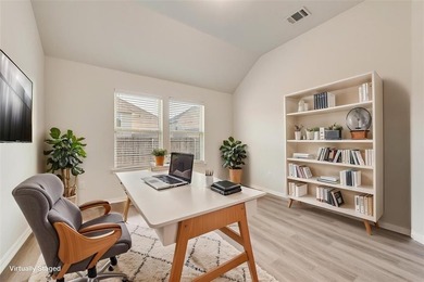 Beautifully maintained single-story home offering 3 bedrooms, 2 on The Golf Club At Champions Circle in Texas - for sale on GolfHomes.com, golf home, golf lot