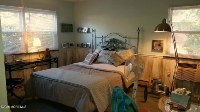 Live in a quiet, private 55+ community in this 2-BR, 1-bath home on Keswick Village Golf Course in New Jersey - for sale on GolfHomes.com, golf home, golf lot