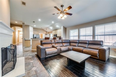 This 1 story home offers a harmonious blend of cozy and comfort on Stewart Peninsula Golf Course in Texas - for sale on GolfHomes.com, golf home, golf lot
