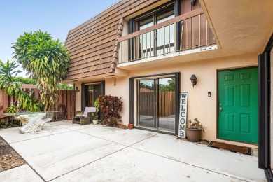 Great golf community with no membership fees.  2 bedroom with a on Atlantis Golf Club in Florida - for sale on GolfHomes.com, golf home, golf lot