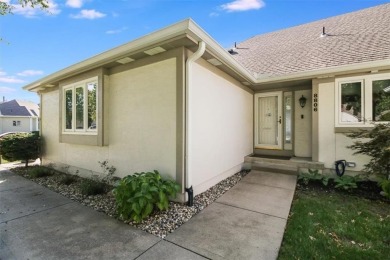 Welcome to this beautifully appointed end unit in Teetering on Teetering Rocks Links in Missouri - for sale on GolfHomes.com, golf home, golf lot