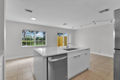 Spacious 3BR/2.5BA Townhome in Sought-After Green Cay Village! on Westchester Golf and Country Club in Florida - for sale on GolfHomes.com, golf home, golf lot