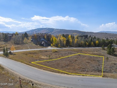 Flat 1/ 2 acre home site with huge views and easy build.  This on Headwaters Golf Course At Granby Ranch in Colorado - for sale on GolfHomes.com, golf home, golf lot