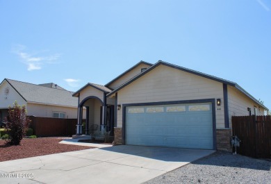 441 Dog Leg Dr Fernley, NV is a spacious and well-maintained on The Golf Club of Fernley in Nevada - for sale on GolfHomes.com, golf home, golf lot
