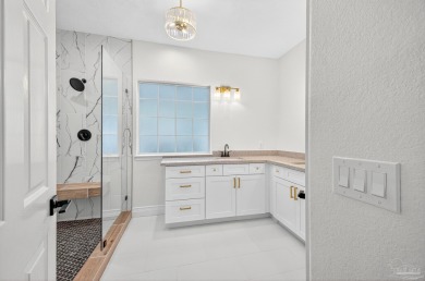 This completely remodeled 3-bedroom, 2-bath home is a rare find on Tanglewood Golf Club in Florida - for sale on GolfHomes.com, golf home, golf lot