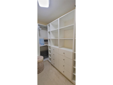 Welcome to this updated spacious condo located on the top floor on Pine Island Ridge Country Club in Florida - for sale on GolfHomes.com, golf home, golf lot