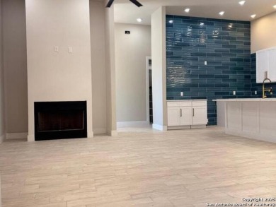 **RARE NEW CONSTRUCTION ** Priced below county appraisal by on Canyon Lake Golf Club in Texas - for sale on GolfHomes.com, golf home, golf lot