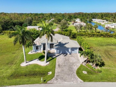 This must see 3 bedroom plus den, 2 bathroom home is an open on Eagle Lakes Golf Club in Florida - for sale on GolfHomes.com, golf home, golf lot