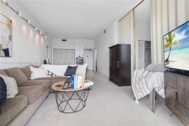 Penthouse 2 Bedroom/2 Full baths unit, 10 foot ceilings, split on Turnberry Isle Resort and Club in Florida - for sale on GolfHomes.com, golf home, golf lot