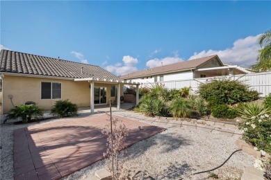 This beautiful single story home is in gate guarded 55+ on Menifee Lakes Country Club - Lakes in California - for sale on GolfHomes.com, golf home, golf lot