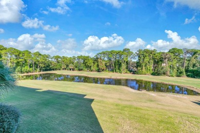 SIX SEATER GOLF CART CONVEYS. This on level condo is located on on Sandestin Golf and Beach Resort - The Links in Florida - for sale on GolfHomes.com, golf home, golf lot