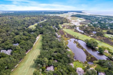 810 Treeloft Trce has been lovingly owned and cared for by the on The Seabrook Island Club in South Carolina - for sale on GolfHomes.com, golf home, golf lot