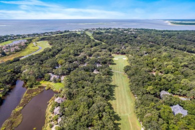 810 Treeloft Trce has been lovingly owned and cared for by the on The Seabrook Island Club in South Carolina - for sale on GolfHomes.com, golf home, golf lot