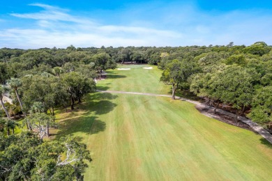 810 Treeloft Trce has been lovingly owned and cared for by the on The Seabrook Island Club in South Carolina - for sale on GolfHomes.com, golf home, golf lot