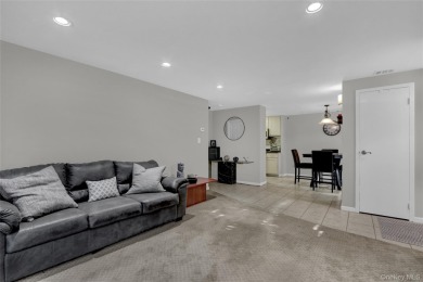 Lower Level Birchwood Unit In Desired Bretton Woods Condo on Bretton Woods Country Club in New York - for sale on GolfHomes.com, golf home, golf lot
