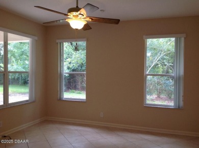 WELL MAINTAINED! MOVE IN READY and BELOW MARKET! Energy Saving on Victoria Hills Golf Club in Florida - for sale on GolfHomes.com, golf home, golf lot