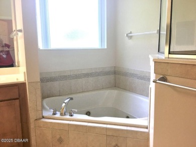 WELL MAINTAINED! MOVE IN READY and BELOW MARKET! Energy Saving on Victoria Hills Golf Club in Florida - for sale on GolfHomes.com, golf home, golf lot