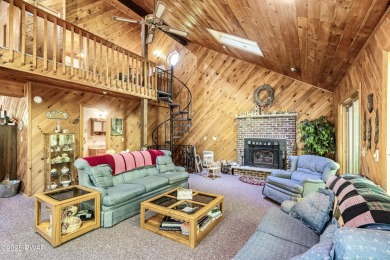 Welcome to 10 Sandy Ct, Lake Ariel, PA -- a peaceful and private on The Hideout Golf in Pennsylvania - for sale on GolfHomes.com, golf home, golf lot