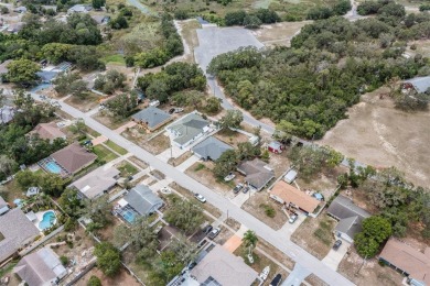 Welcome to 5540 Applegate Dr, Spring Hill, FL 34606--a on Oak Hills Country Club in Florida - for sale on GolfHomes.com, golf home, golf lot