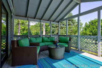 This beautifully remodeled 3 bedroom, 2 1/2 bath home sits on on Terra Verde Golf Course in Michigan - for sale on GolfHomes.com, golf home, golf lot