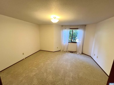 Welcome to this bright and beautifully laid out 3 bed, 2 bath on SunLand Golf and Country Club in Washington - for sale on GolfHomes.com, golf home, golf lot