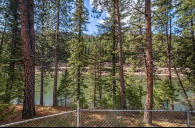 Welcome to your Montana dream retreat! This exceptional property on Trestle Creek Golf Course in Montana - for sale on GolfHomes.com, golf home, golf lot