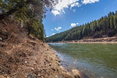 Welcome to your Montana dream retreat! This exceptional property on Trestle Creek Golf Course in Montana - for sale on GolfHomes.com, golf home, golf lot
