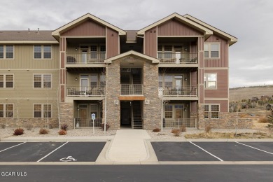 Meticulous 3-bedroom Aspen Meadows in Granby Ranch that on Headwaters Golf Course At Granby Ranch in Colorado - for sale on GolfHomes.com, golf home, golf lot