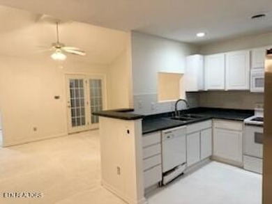 Welcome to this inviting 2-bedroom, 2-bathroom home offering an on Executive Meadows in Tennessee - for sale on GolfHomes.com, golf home, golf lot