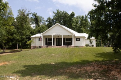 Immaculate Custom Home in Diamondhead - Built in 2022-Located on on Diamondhead Country Club in Mississippi - for sale on GolfHomes.com, golf home, golf lot