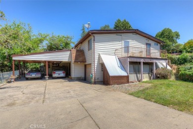 Welcome to Kelly Ridge! This spacious 1980 MH has a 433A on Lake Oroville Golf and Event Center in California - for sale on GolfHomes.com, golf home, golf lot