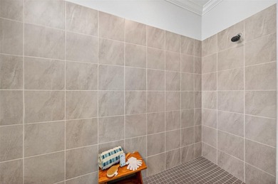 Under contract-accepting backup offers. One or more photo(s) has on Venice East Golf Club in Florida - for sale on GolfHomes.com, golf home, golf lot