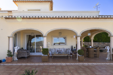 Fantastic villa incl. a brand new apartment. Two plots. on La Sella Golf Resort in Valencian Community - for sale on GolfHomes.com, golf home, golf lot