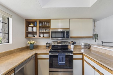 This is the one! Single level Villa unit. Fully furnished on Mesquite Golf Club in California - for sale on GolfHomes.com, golf home, golf lot