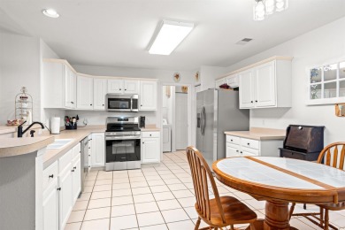 Welcome to this beautifully maintained 3-bedroom, 2-bathroom on River Oaks Golf Plantation  in South Carolina - for sale on GolfHomes.com, golf home, golf lot