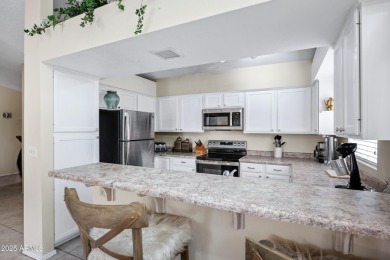 Single level home in the heart of Ahwatukee!  Pool size back on Ahwatukee Country Club in Arizona - for sale on GolfHomes.com, golf home, golf lot