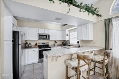 Single level home in the heart of Ahwatukee!  Pool size back on Ahwatukee Country Club in Arizona - for sale on GolfHomes.com, golf home, golf lot
